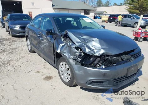 2014 Volkswagen Jetta S from USA, damaged, VIN 3VW2K7AJ7EM319965